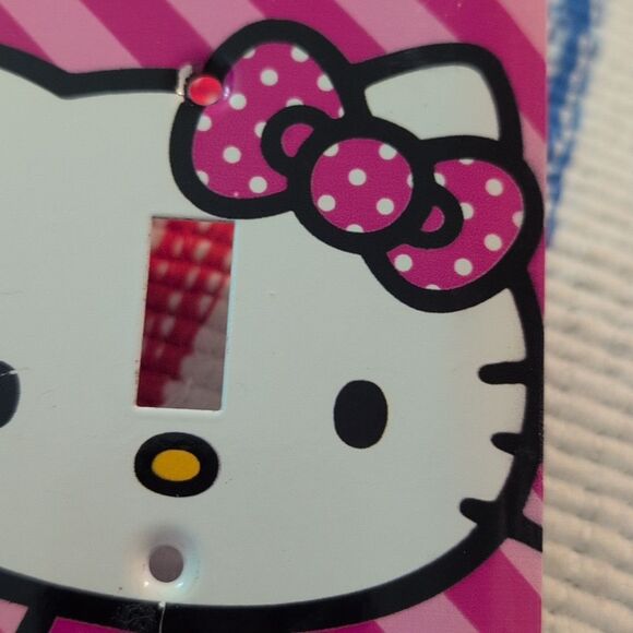 Hello Kitty Y2K Pink Light Switch Plate - Picture 4 of 5